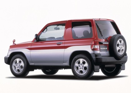 Ворсовые коврики на Mitsubishi Pajero iO 1998 - 2007 в Саратове