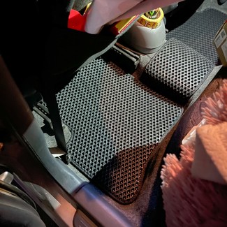 Ворсовые коврики на Toyota Vitz I 1998 - 2005 в Саратове