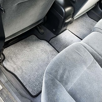 Ворсовые коврики на Nissan Primera (P12) 2001 - 2008 в Саратове