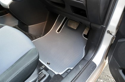 Ворсовые коврики на Mazda Premacy II 2005 - 2010 в Саратове