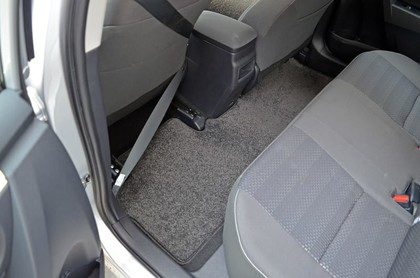 Коврики на Toyota Corolla (E18) 2012 - 2019 в Саратове