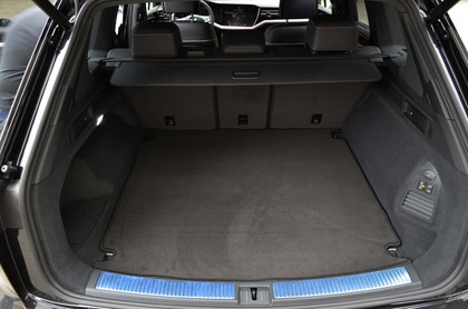 Ворсовые коврики на Volkswagen Touareg III 2018 - 2025 в Саратове