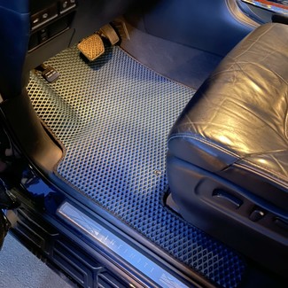 Ворсовые коврики на Infiniti QX80 2013 - 2025 в Саратове