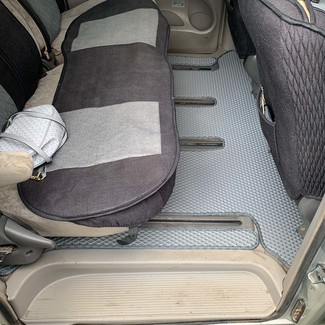 Ворсовые коврики на Toyota Estima II 2000 - 2005 в Саратове