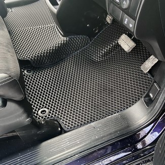 Коврики на Honda Freed Spike 2010 - 2016 в Саратове