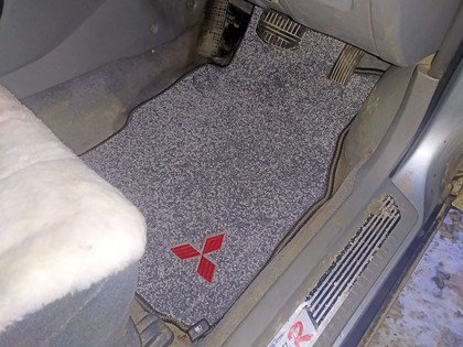 Ворсовые коврики на Mitsubishi Galant VIII 1996 - 2005 в Саратове