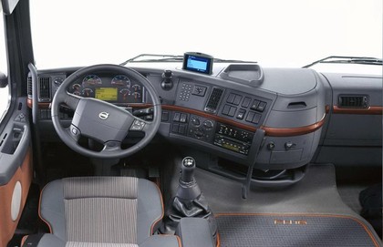Ворсовые коврики на Volvo FH II (FH12, FH13, FH16) 2001 - 2012 в Саратове