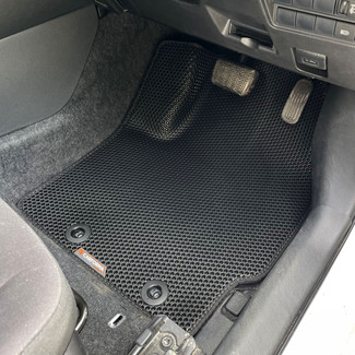 Ворсовые коврики на Toyota Yaris Cross 2020 - 2025 в Саратове