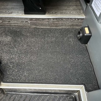 Ворсовые коврики на Mercedes Sprinter (W906) рестайлинг 2013 - 2018 в Саратове