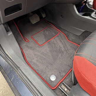 Коврики на Opel Corsa D 2006 - 2014 в Саратове Коврики на Opel Corsa D 2006 - 2014 в Саратове