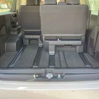 Ворсовые коврики на Toyota Hiace (H300) 2019 - 2025 в Саратове