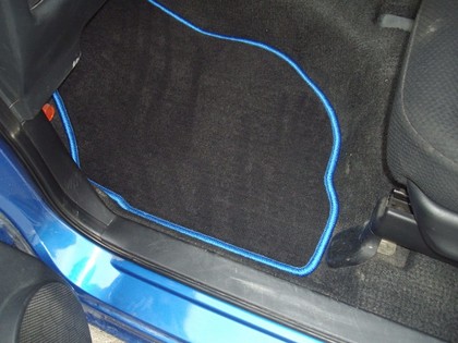 Коврики на Honda Mobilio Spike 2002 - 2008 в Саратове