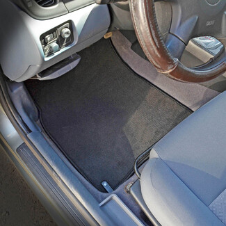 Ворсовые коврики на Nissan Almera 2 (N16) 2000 - 2006 в Саратове Ворсовые коврики на Nissan Almera 2 (N16) 2000 - 2006 в Саратове