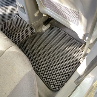 Ворсовые коврики на Hyundai Avante 3 (XD) 2000 - 2010 в Саратове