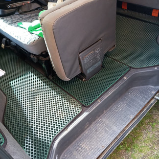 Ворсовые коврики на Mitsubishi Delica 3 1986 - 1999 в Саратове
