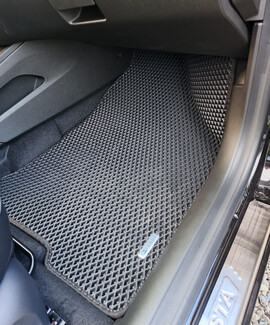 Коврики на Lada (ВАЗ) Aura 2023 - 2025 в Саратове Коврики на Lada (ВАЗ) Aura 2023 - 2025 в Саратове