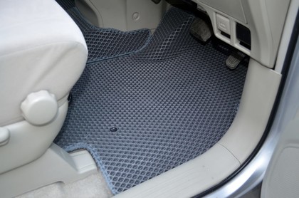 Ворсовые коврики на Toyota Estima III 2006 - 2019 в Саратове