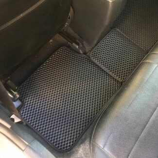 Ворсовые коврики на Toyota Corolla Fielder (E14) 2006 - 2012 в Саратове Ворсовые коврики на Toyota Corolla Fielder (E14) 2006 - 2012 в Саратове