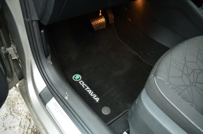 Ворсовые коврики на Skoda Octavia A7 2013 - 2020 в Саратове
