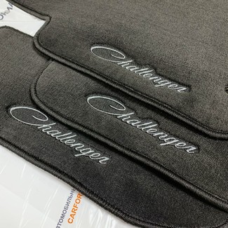 Ворсовые коврики на Dodge Challenger III 2008 - 2023 в Саратове