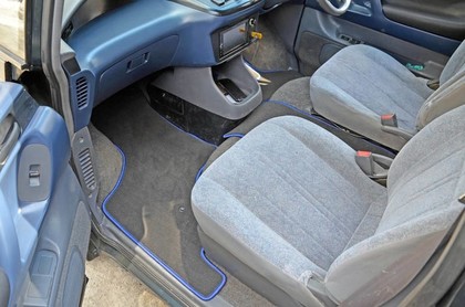 Ворсовые коврики на Toyota Estima Emina (Lucida) 1990 - 2000 в Саратове