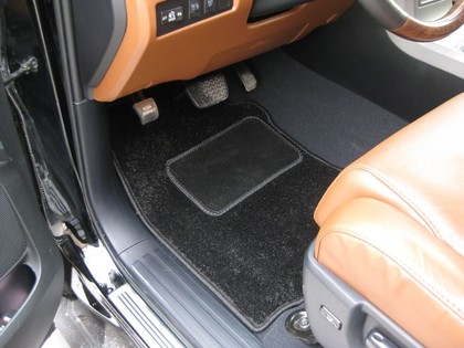 Ворсовые коврики на Toyota Tundra II 2006 - 2022 в Саратове