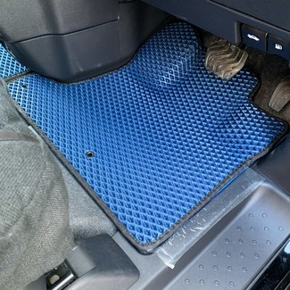 Ворсовые коврики на Nissan Serena (C27) E-Power 2016 - 2022 в Саратове
