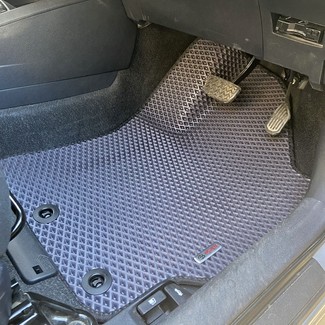 Ворсовые коврики на Toyota Corolla Axio (E16) 2012 - 2025 в Саратове