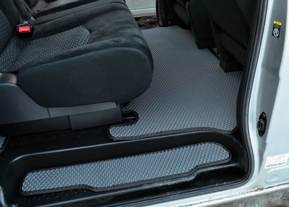 Ворсовые коврики на Nissan Serena (C26) 2010 - 2016 в Саратове
