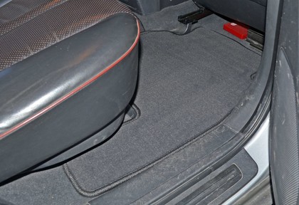 Ворсовые коврики на Hyundai Santa Fe II 2005 - 2012 в Саратове
