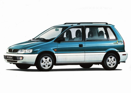 Ворсовые коврики на Mitsubishi Space Runner I 1991 - 1999 в Саратове