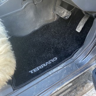 Ворсовые коврики на Nissan Terrano I (WD21) 1985 - 1995 в Саратове
