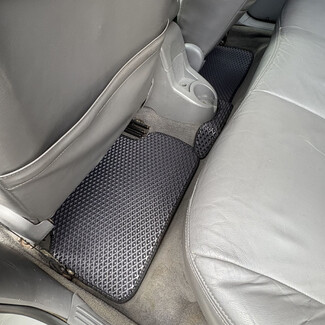 Ворсовые коврики на Ford Focus I 1998 - 2005 в Саратове Ворсовые коврики на Ford Focus I 1998 - 2005 в Саратове