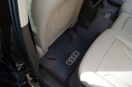 Ворсовые коврики на Audi Q5 I 2008 - 2017 в Саратове