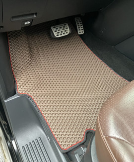 Ворсовые коврики на Hyundai H1 II 2007 - 2022 в Саратове