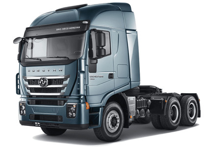 Ворсовые коврики на Hongyan SAIC-IVECO Genlyon кабина C500 2023 - 2025 в Саратове