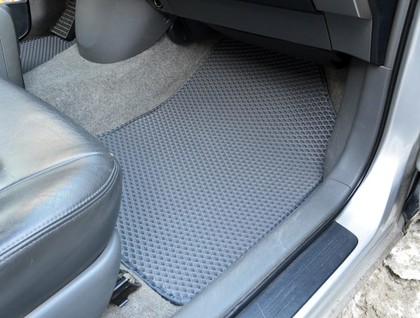 Ворсовые коврики на Toyota Prius (20) 2004 - 2009 в Саратове