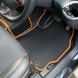 EVA коврики на Toyota Sienta II 2015 - 2022 в Саратове