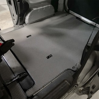 Ворсовые коврики на Nissan NV200 2009 - 2025 в Саратове
