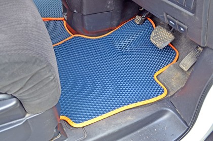 Ворсовые коврики на Nissan Serena (C25) 2005 - 2010 в Саратове