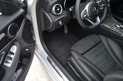 Ворсовые коврики на Mercedes C (W205) 2014 - 2023 в Саратове