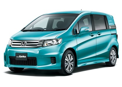 Коврики на Honda Freed Spike 2010 - 2016 в Саратове