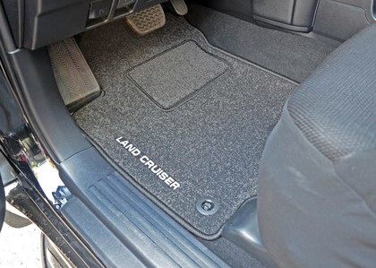 Ворсовые коврики на Toyota Land Cruiser Prado 150 2009 - 2023 в Саратове