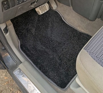 Коврики на Nissan X-Trail I 2001 - 2007 в Саратове