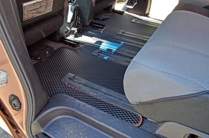 Ворсовые коврики на Nissan Serena (C26) 2010 - 2016 в Саратове