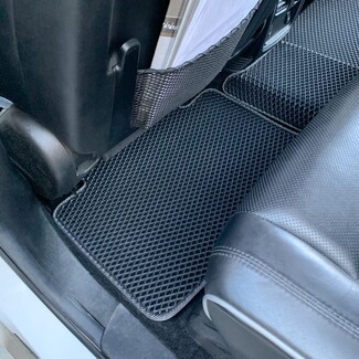 Коврики на Jeep Grand Cherokee (WK2) 2010 - 2022 в Саратове