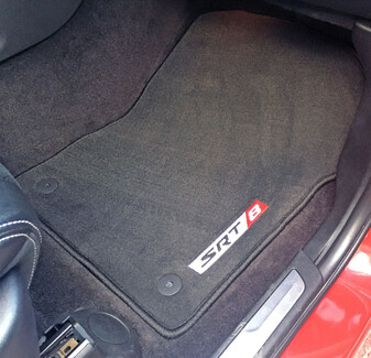 Коврики на Jeep Grand Cherokee (WK2) 2010 - 2022 в Саратове