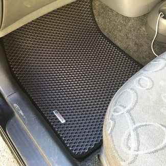 Ворсовые коврики на Toyota Vitz I 1998 - 2005 в Саратове