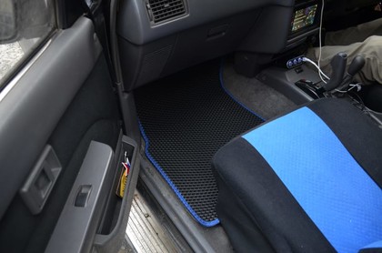 Ворсовые коврики на Toyota Hilux Surf II 1989 - 1995 в Саратове