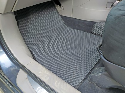 Ворсовые коврики на Mitsubishi Grandis 2003 - 2009 в Саратове